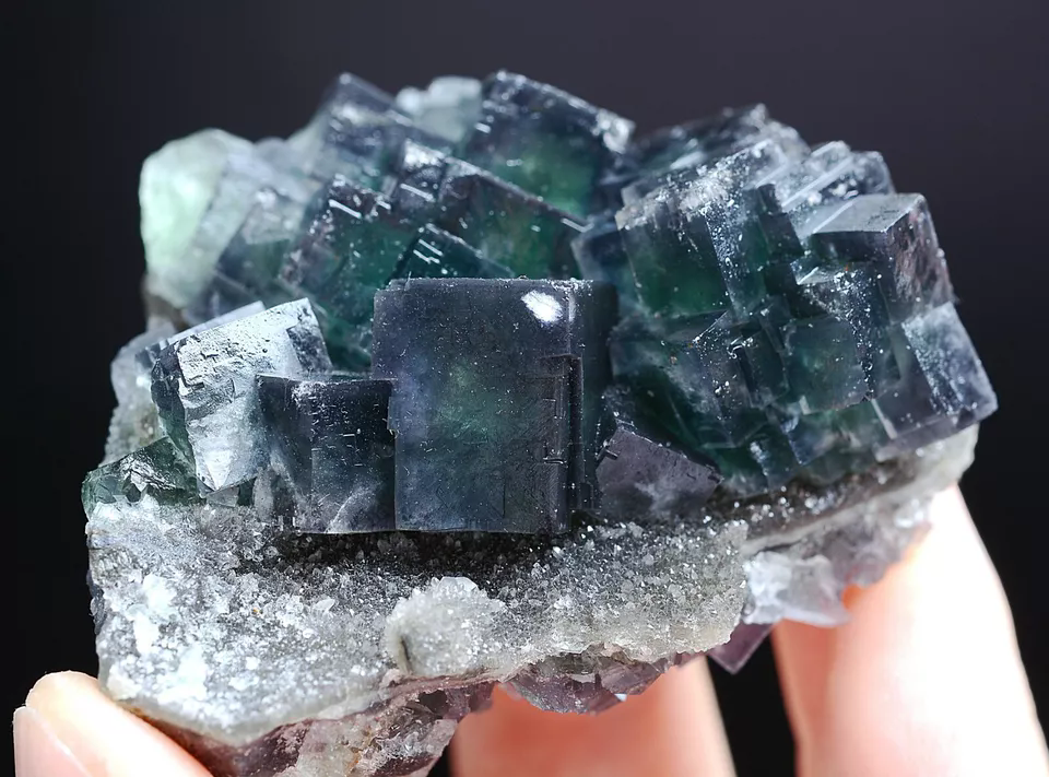 77g New Varieties NATURAL Green Cubic FLUORITE Crystal Cluster Mineral Specimen