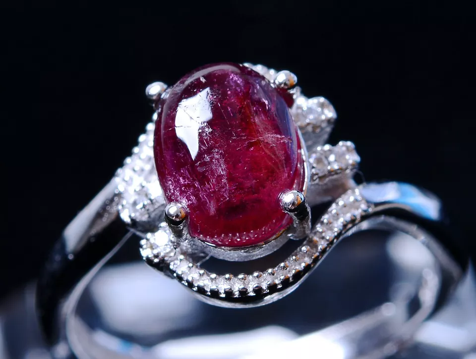 2.04g Natural Red Tourmaline Gemstone Transparent Bead Adjustable Ring