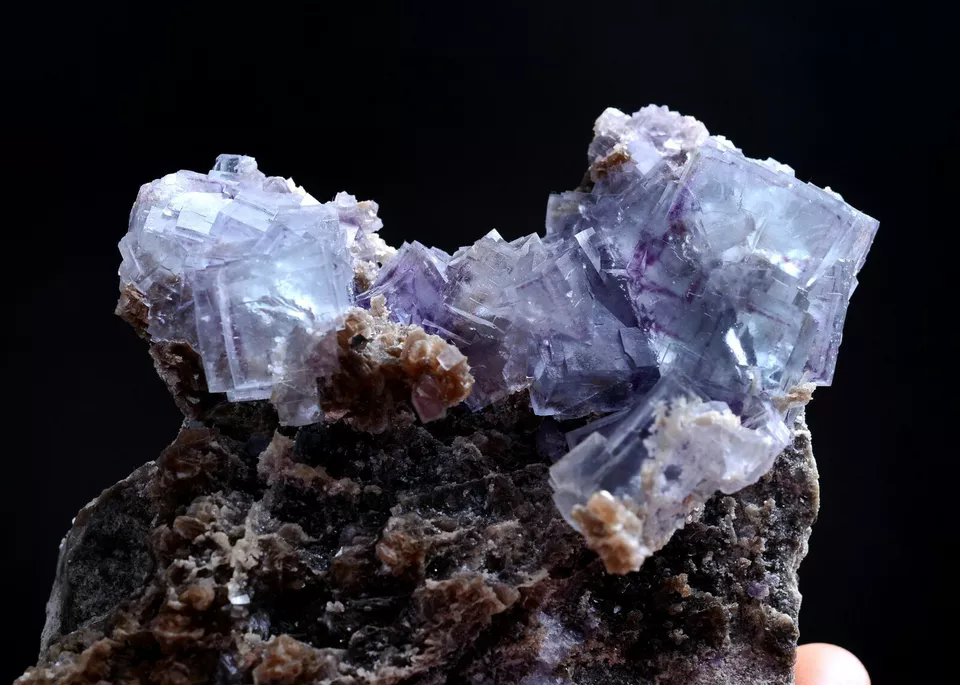 378g Natural Clear Phantom Window Purple Fluorite Mineral Specimen/Yaogangxian