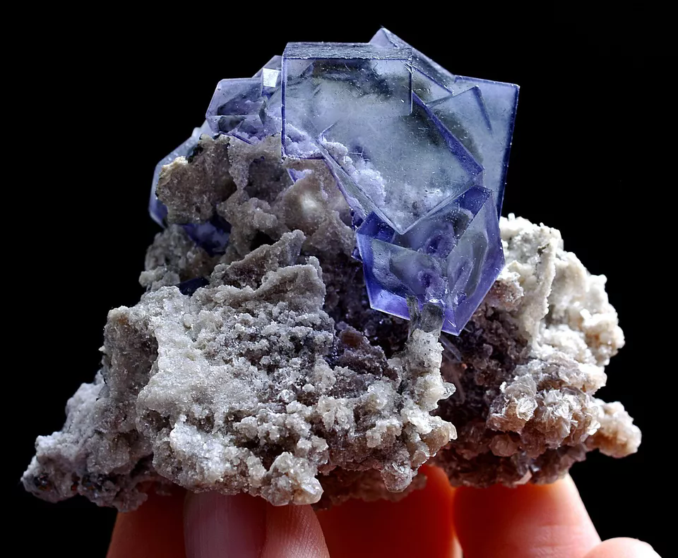 68g Natural Purple Window Fluorite & Arsenopyrite Mineral Specimen/Yaogangxian