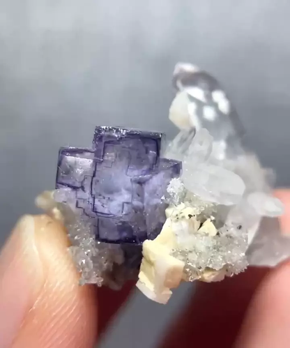 7.3g Natural window Purple FLUORITE Crystal Mineral Specimen/Yaogangxian  China