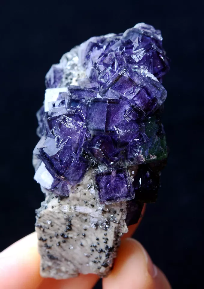 103g BEAUTY TRANSPARENT GEM LEVEL PURPLE FLUORITE CRYSTAL MINERAL SPECIMEN